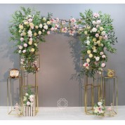 Creats Simple Wedding Arch