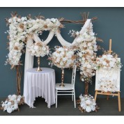 Minimalist Outdoor Wedding Decorations