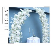 Full White Wedding Decor