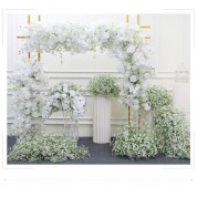 Arrange A Flower Bouquet