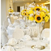 Beige And Gold Wedding Decor