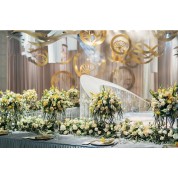 Wedding Main Table Flowers