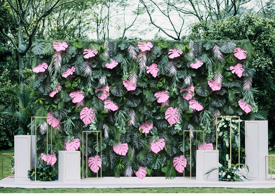 Choosing the right materials for a rustic wedding arch