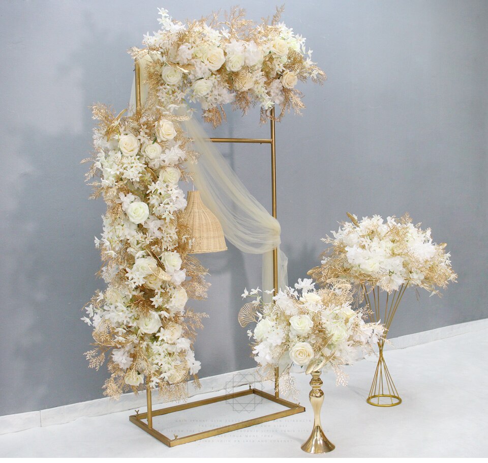 rustic wedding sweetheart table backdrop