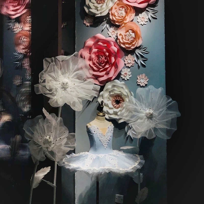 dior couture flower wall10