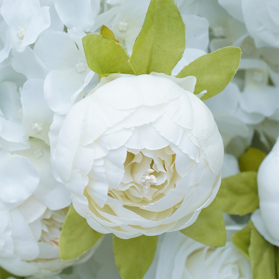 table centerpieces wedding with table runner8