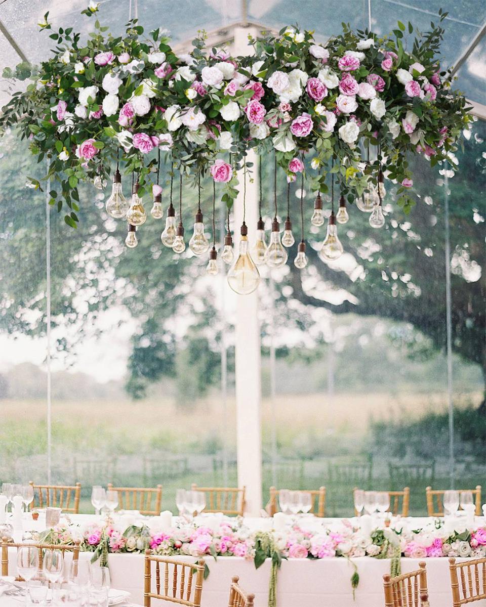 wedding flower decorations in churches