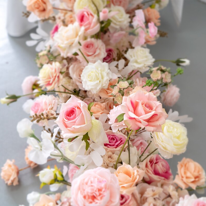 kitchen table with boquet of flowers7