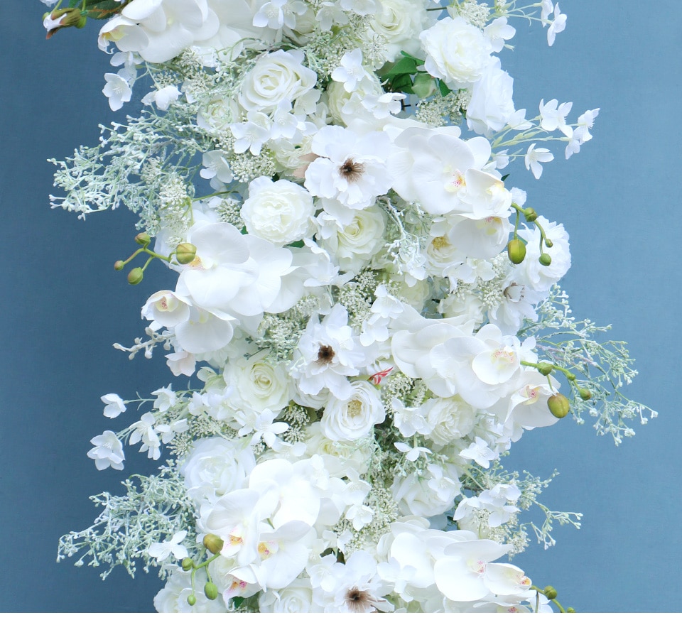 full white wedding decor7