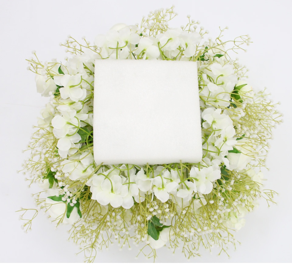 flower arrangement for bride and groom table10