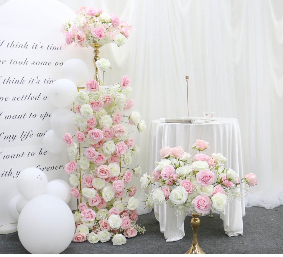 black and cream wedding decor9