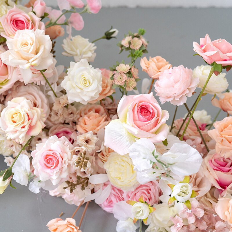 kitchen table with boquet of flowers3